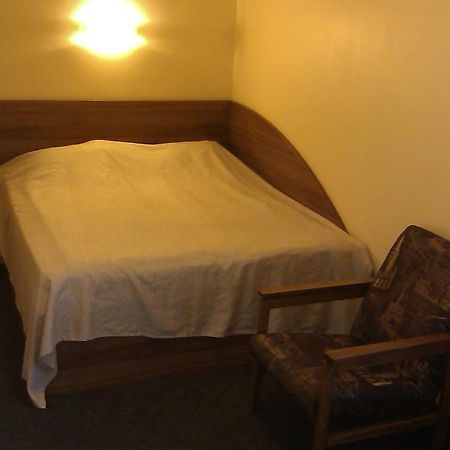 Aparthotel Yuzhniy Dvorik Odessa Exterior foto